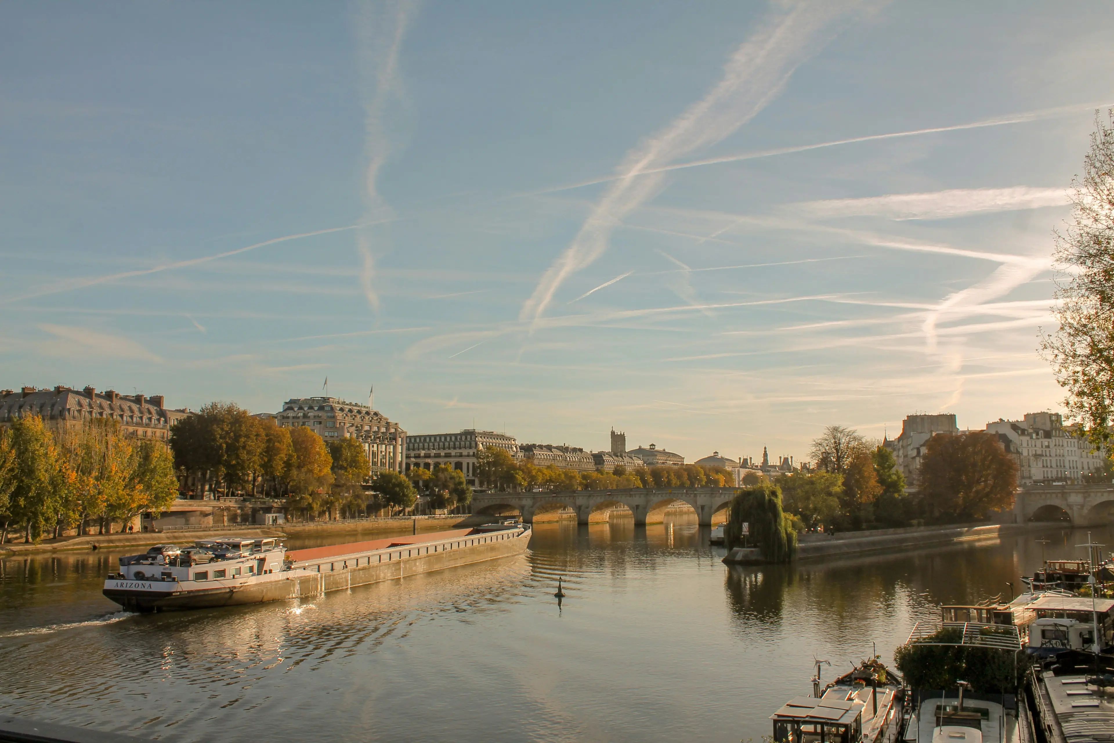 Visiting Paris in Autumn: My Insider Tips for the Perfect Fall Getaway